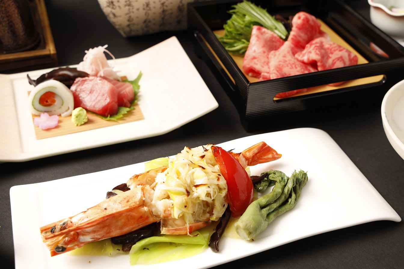 大切なひとときを彩る、各種ご宴会・お集まりを承っております